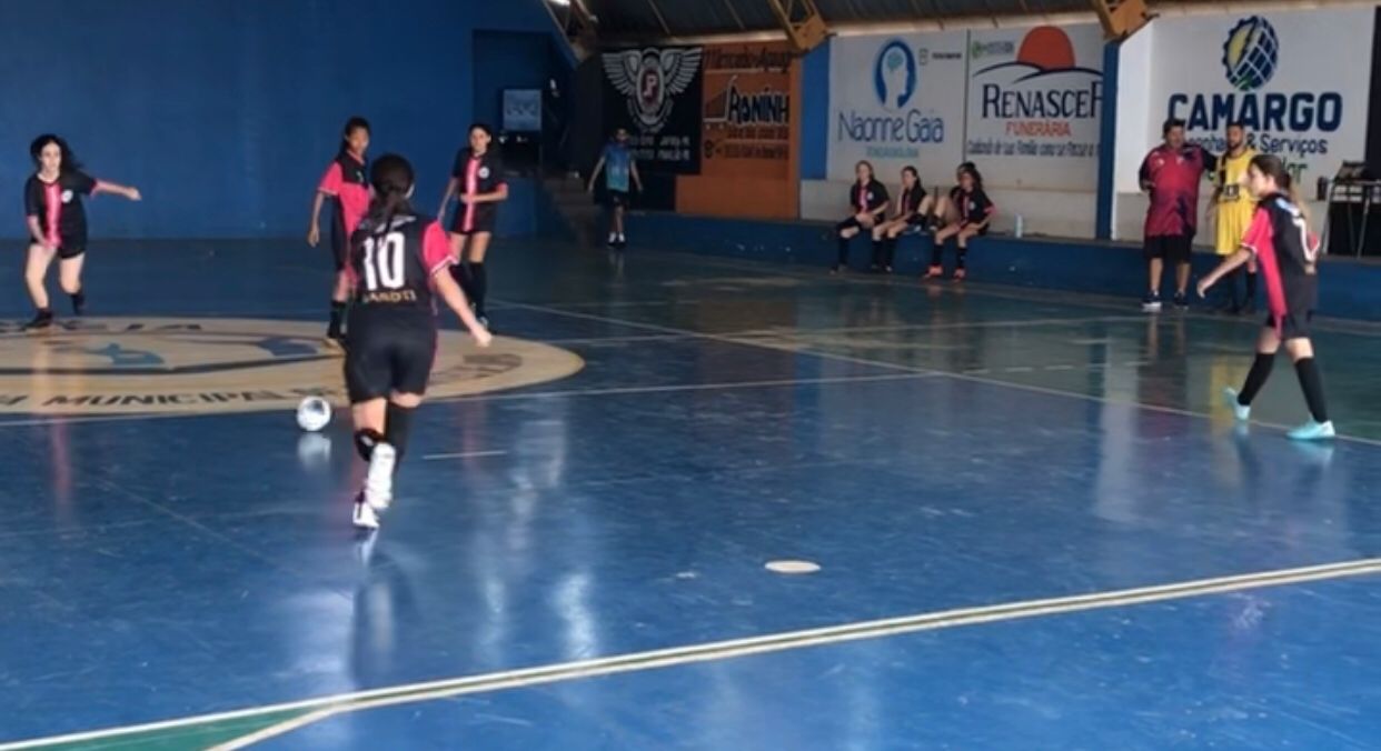 MUNICÍPIO DE JAPIRA REALIZA A 9ª COPA GRAZI DE FUTSAL, SUB14 e SUB-16.