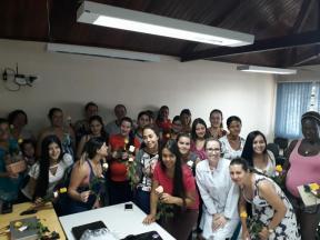 O grupo de gestante de Japira recebeu uma linda e merecida homenagem em comemoração ao dia das mães.