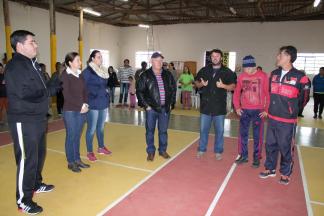 PREFEITO LAURO DE CARVALHO PARTICIPA DO REINICIO DAS ATIVIDADES DO GRUPO MELHOR IDADE