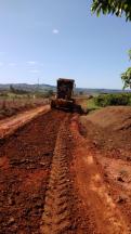 ESTRADA DO BAIRRO NOVO JARDIM RECEBE MANUTENÇÃO