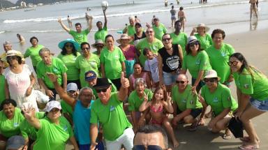 GRUPO DA FELIZ IDADE DE JAPIRA REALIZA PASSEIO EM GUARATUBA