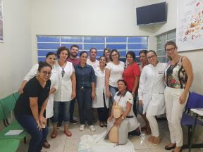 No dia 12/02/2019 a equipe de enfermagem passou por uma Educação Permanente ministrada pelo Dr. Dereck Molina.