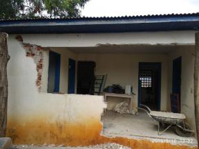 A Prefeitura Municipal de Japira, através da Secretaria de Obras, deu início a reforma nas instalações do prédio do Almoxarifado municipal.