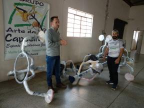 Nesta segunda-feira (19/08), o prefeito Angelo Vigilato e o secretário de Esportes Rodrigo Pakinha, fizeram o recebimento de parte dos equipamentos que irão compor as Academias ao Ar Livre