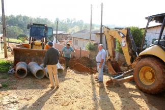 VILA ESPERANÇA RECEBE GALERIAS DE ÁGUAS PLUVIAIS
