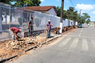 PREFEITURA DE JAPIRA RETOMA OBRAS QUE FAZEM PARTE DO RECAPE ASFÁLTICO